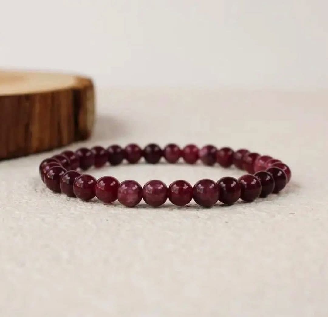 Natural read garnet stretchable bracelets