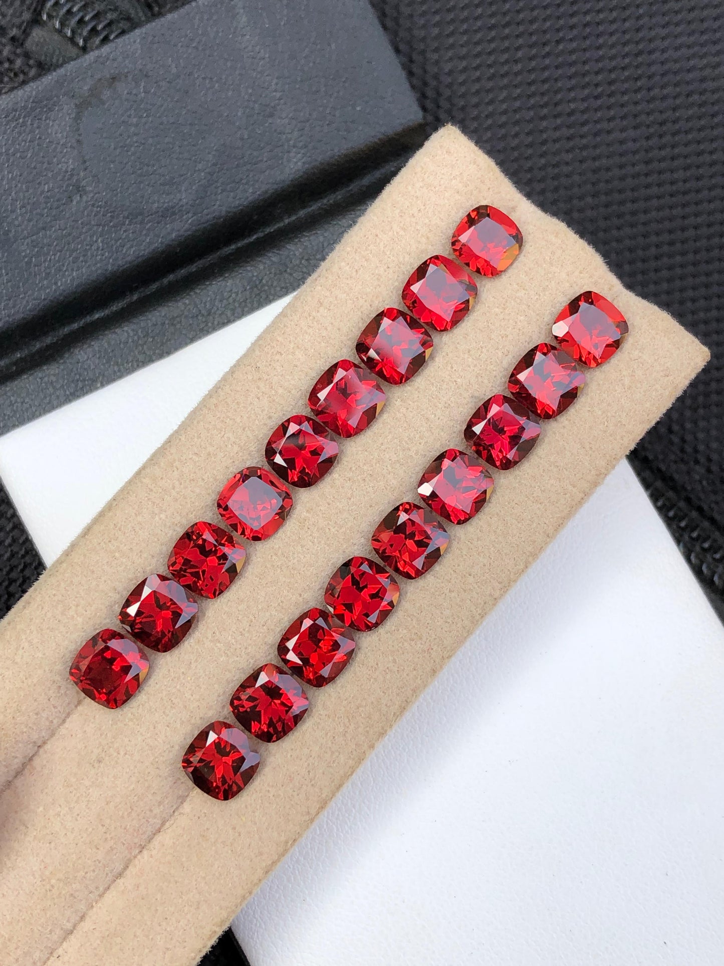 natural rhodolite garnet lot